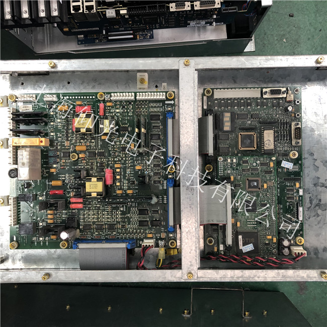 ����AX5101�������ڲ��ջ�ά�� ����AX5101�������ڲ��ջ� ά�޿������õĶ�̬�����������Բ�