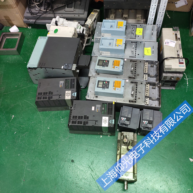 �ŷ�������ά��