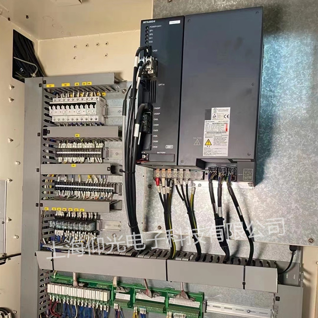 �����ŷ�������ά�ޱ���MR-J3-DU22KA-S054����AL32/AL33/AL50������