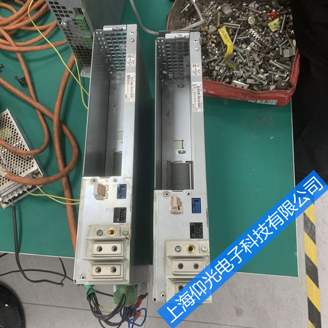 ��ʿ���ŷ�������ά��F2820�ƶ����豨������