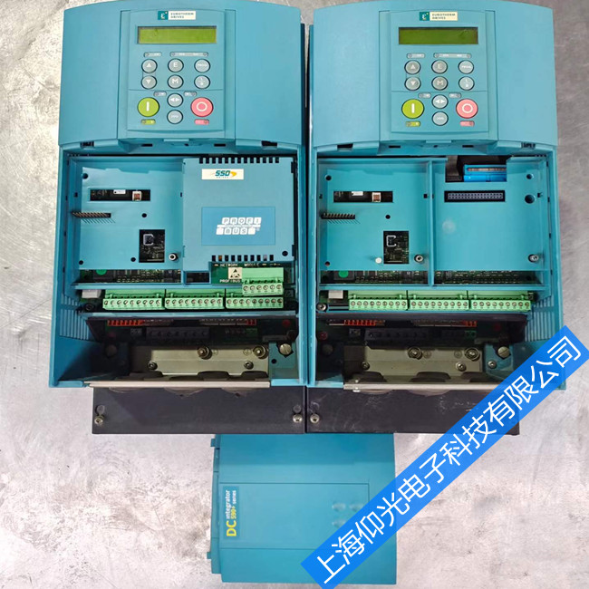 ������ֱ��������ά��