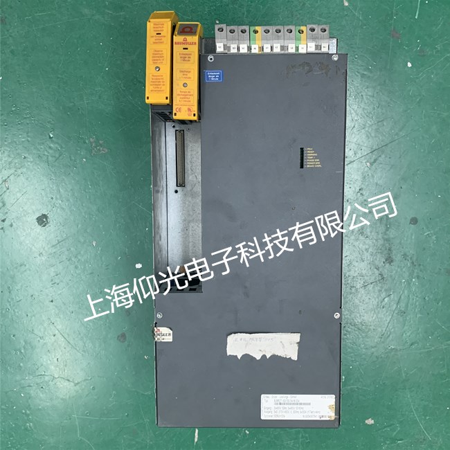  �������ŷ�����������ĸ��Ƿѹ����ά��