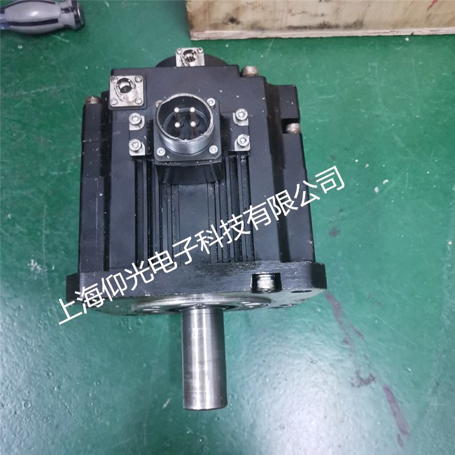 ËÅ·þµç»úάÐÞ