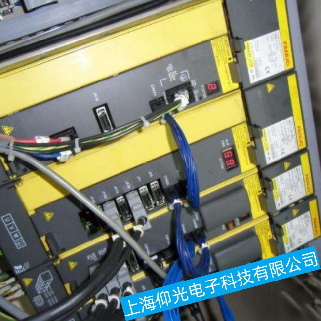 »úÆ÷ÈËάÐÞ·þÎñ