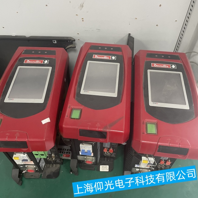 ����Desoutter��ͷš���������ϵ����ֺ�������ʾ����ά�޽̳�