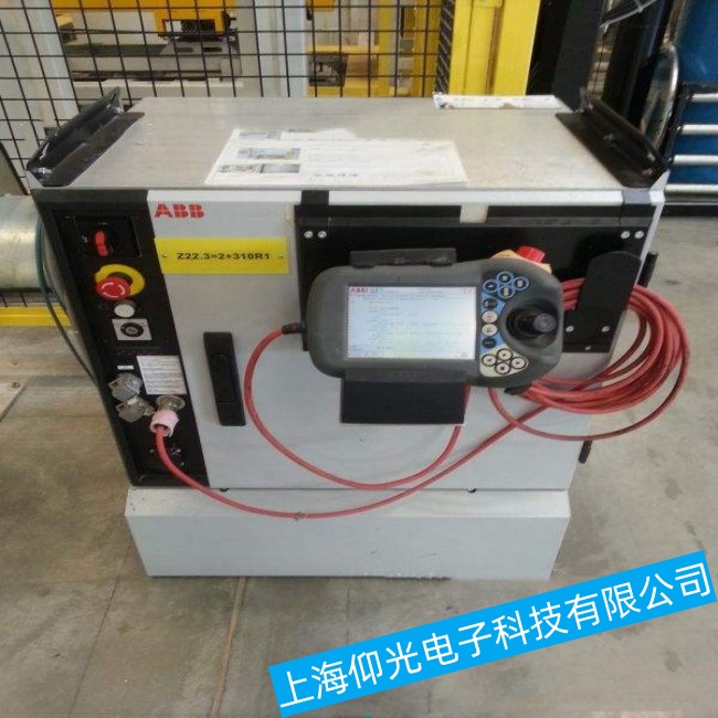 ������ABB������IRB120ϵ�п��ƹ���������������ά������